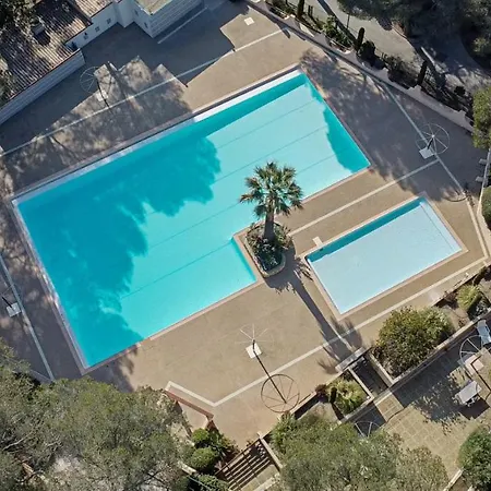 73m² Piscine Parking Apartment Saint-Raphael (Var)