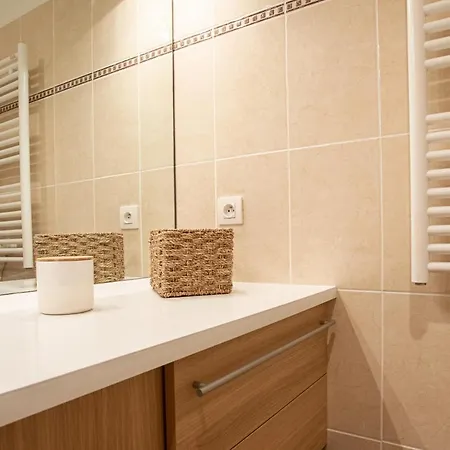 73m² Piscine Parking * Saint-Raphael (Var)